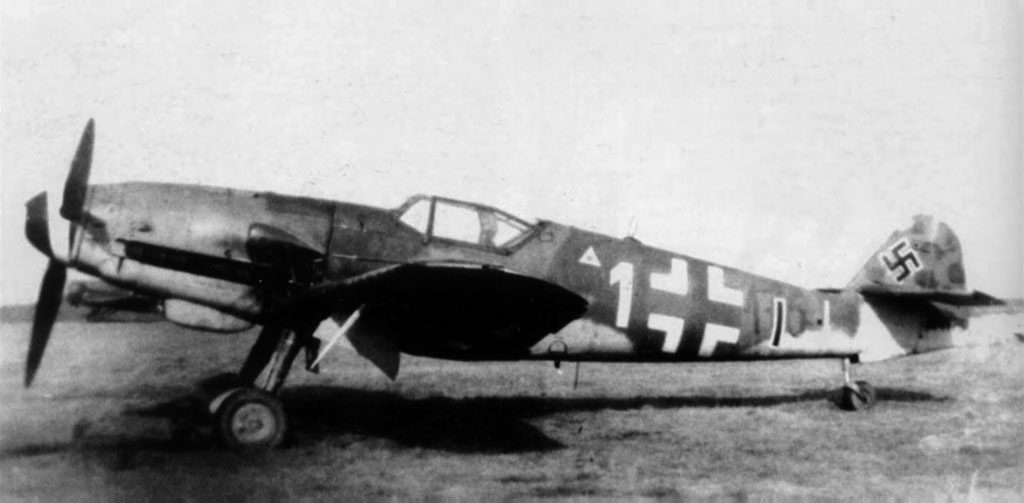 Messerschmitt Bf.109 K-4 W.Nr 334176 Martin Deskau II/JG3 Pasewalk март 1945 года