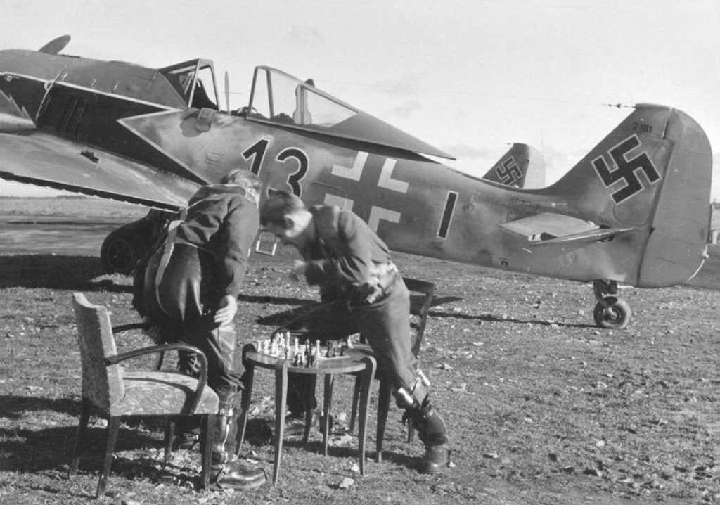 Focke-Wulf Fw.190 A-3 W.Nr 2181 8./JG2