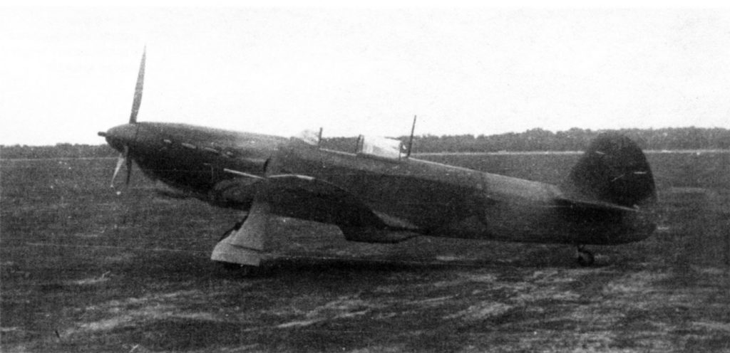Як-1 №1047 без пулеметов и улучшенным обзором, 1942 год