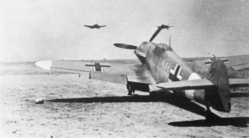 Messerschmitt Bf.109 F-4/Z trop W.Nr 10137 Hans-Joachim Marseille 3./JG27 Северная Африка лето 1942 года