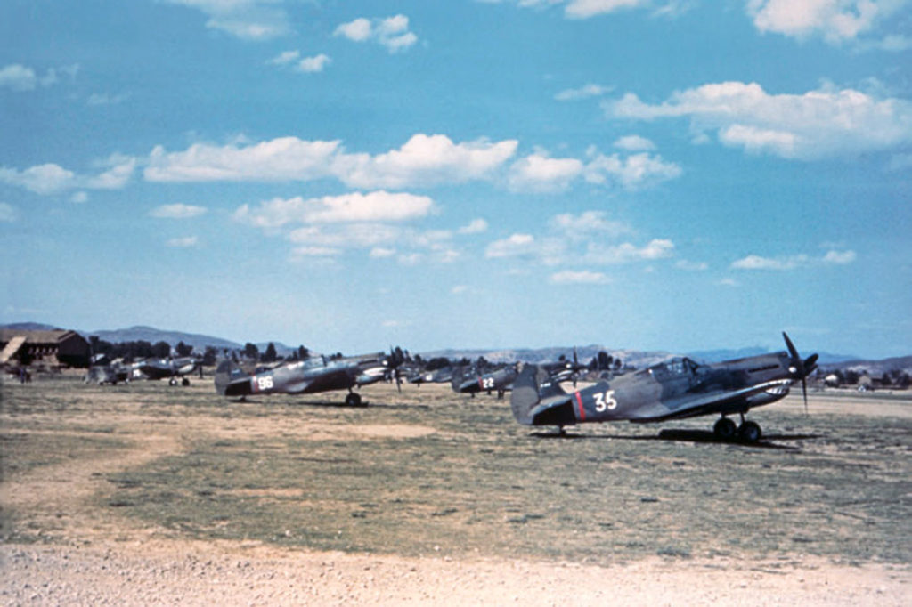 P-40 Tomahawk 3PS “Flying Tigers” Куньмин, Китай