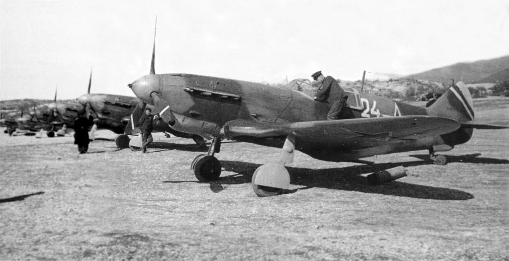 ЛаГГ-3 последних серий 9ИАП ВВС Черноморского флота Новороссийск весна 1944 года