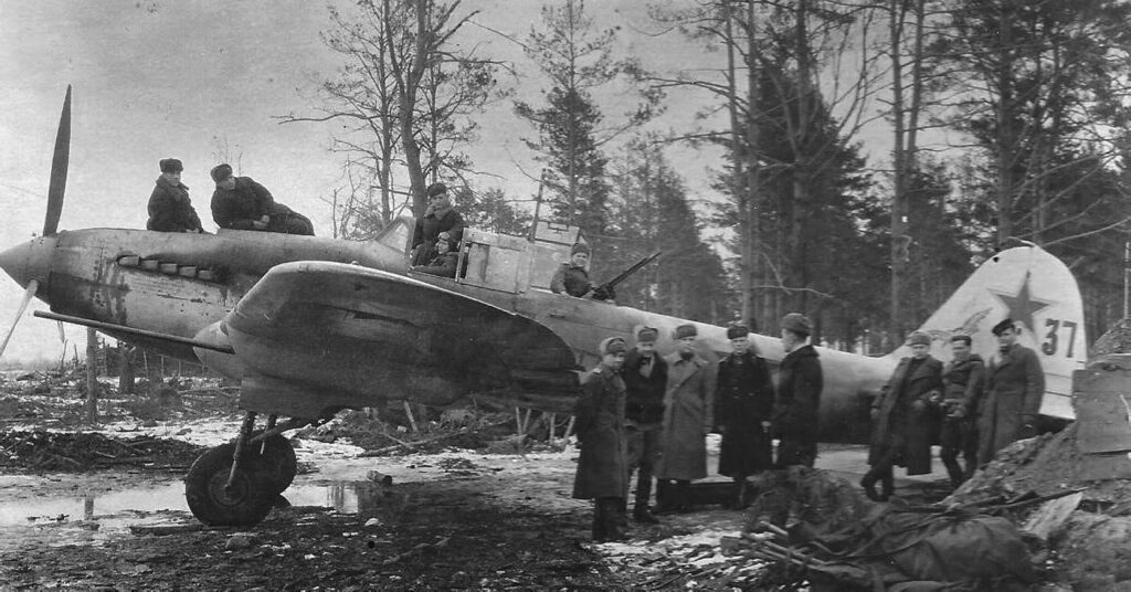 Штурмовик Ил-2 НС-37, летчик Малиновский Н. Ф. из 958 ШАП, 1944 год
