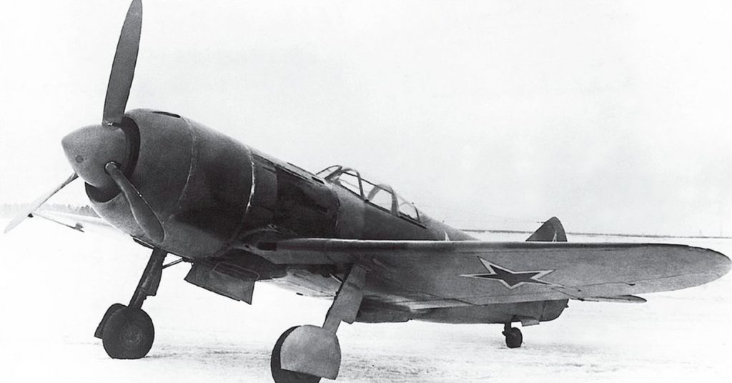 Прототип Ла-7 на испытаниях в НИИ ВВС зима 1944 года