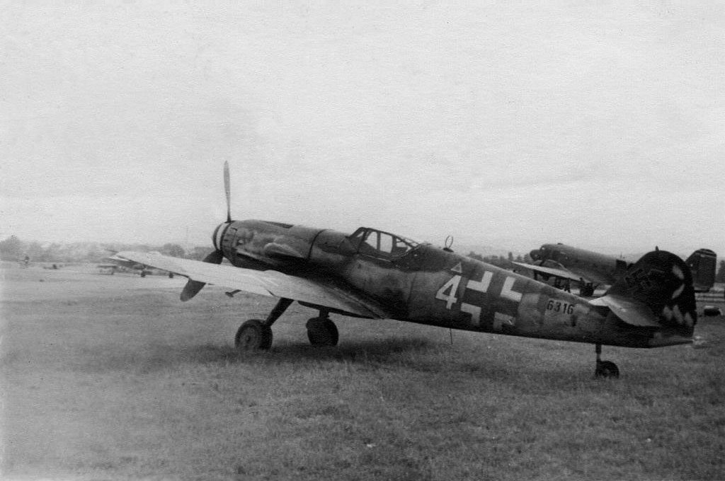 Messerschmitt Bf.109G-14/AS W.Nr 786316 Kassel июнь 1945 года
