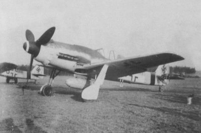 Focke-Wulf Fw.190 D-9 6./JG301 апрель 1945 года