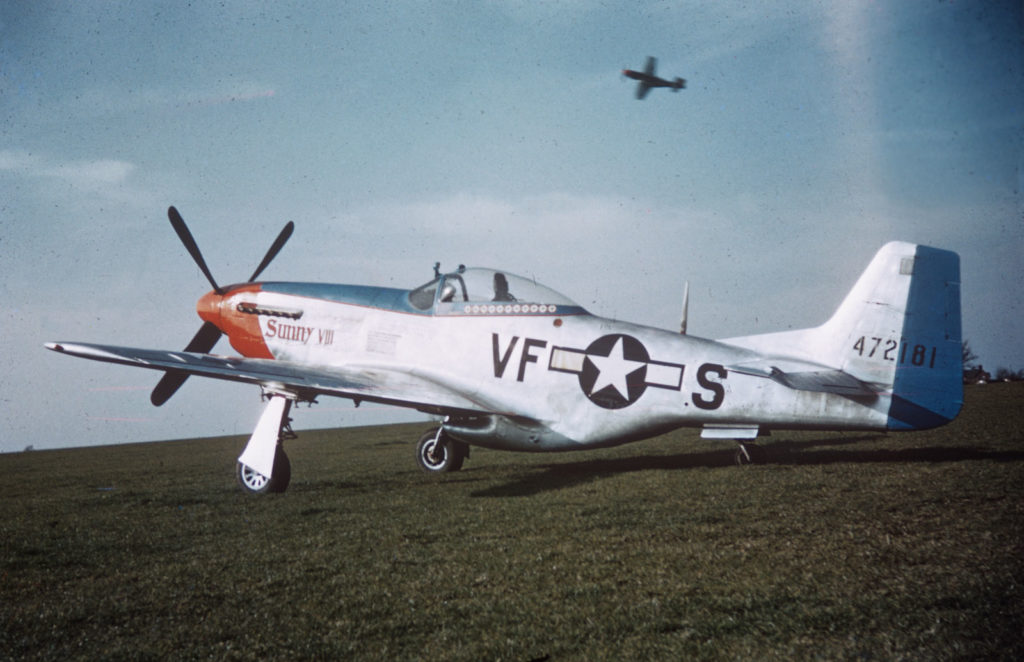 North American P-51D-20-NA Mustang s/n 44-72181 "Sunny VIII " Everett Stewart 4FG Debden