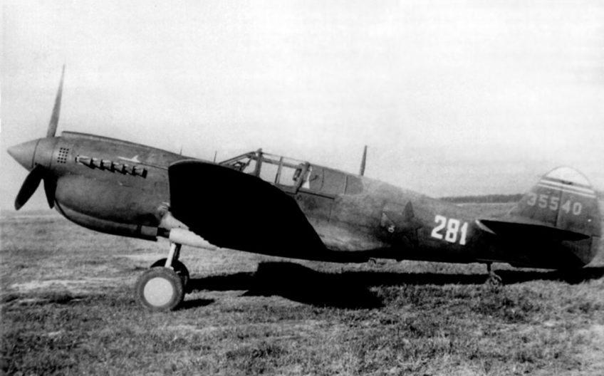 Curtiss P-40M