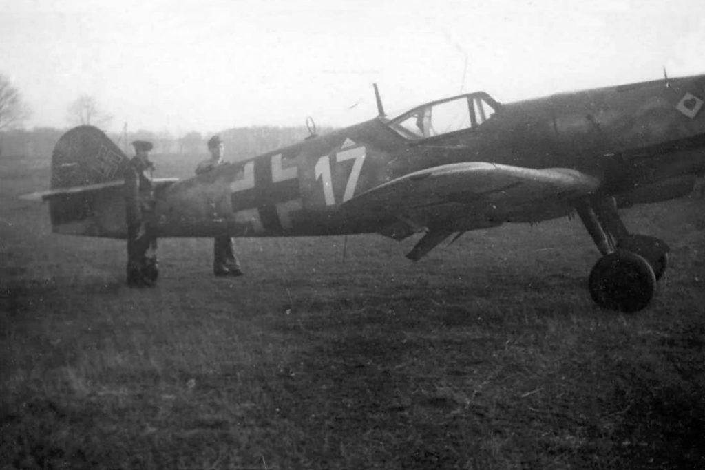 Messerschmitt Bf.109 K-4 W.Nr 330230 9./JG77 Neuruppin ноябрь 1944 год