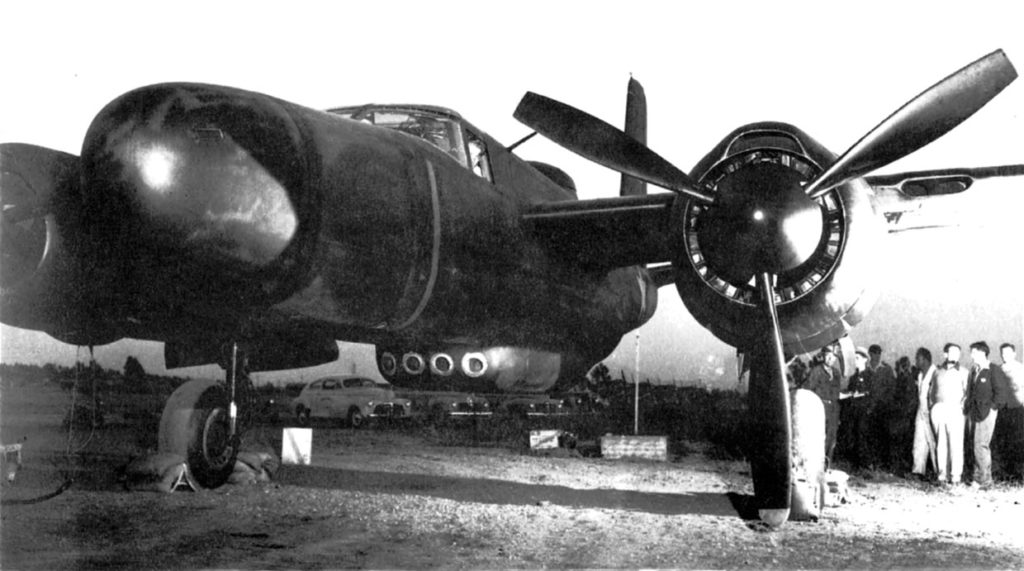 Douglas XA-26A-DE (s/n 41-19505) на испытаниях в Mines Field